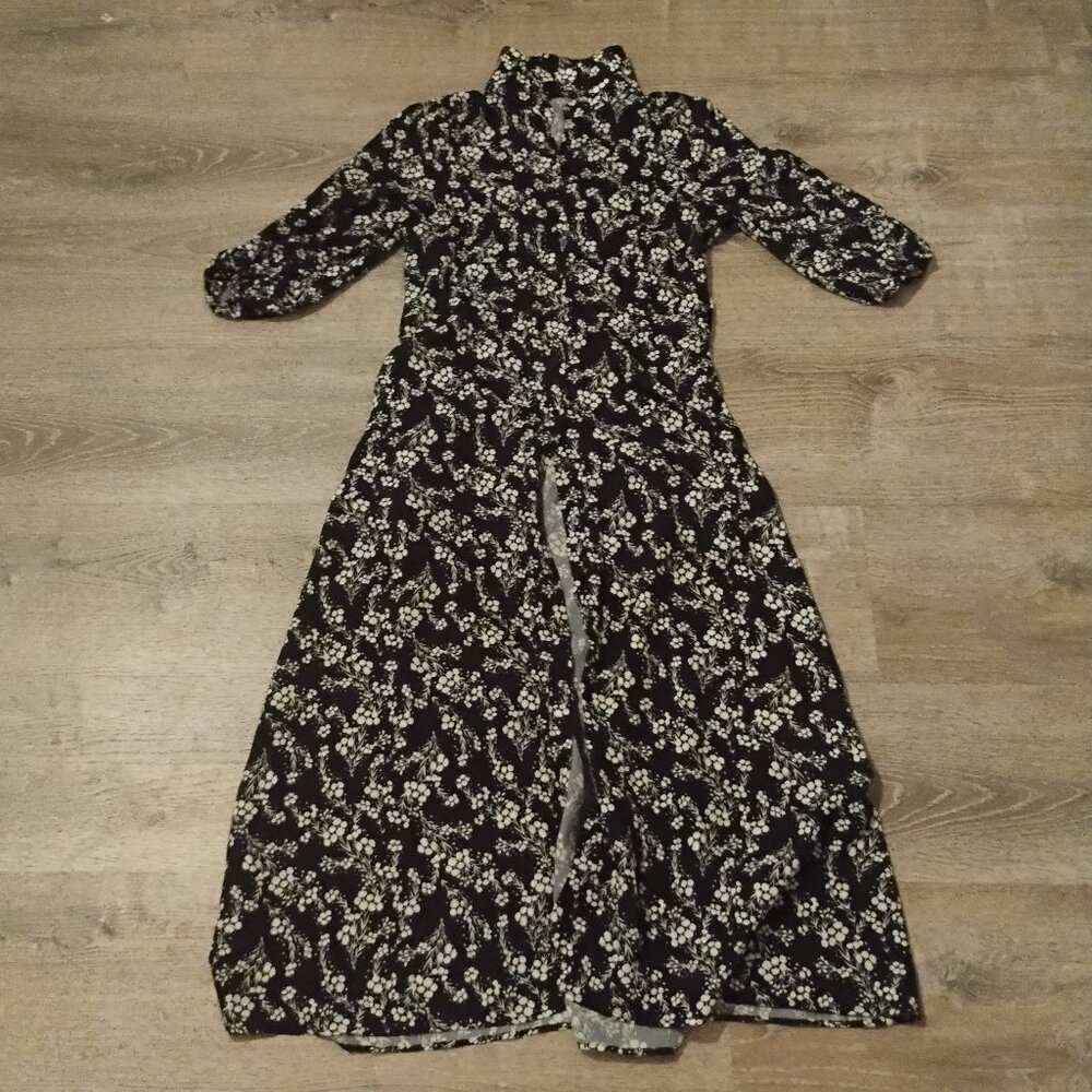 Aachoae Black & White Floral Mock Neck Midi/Maxi Dress - Size S
